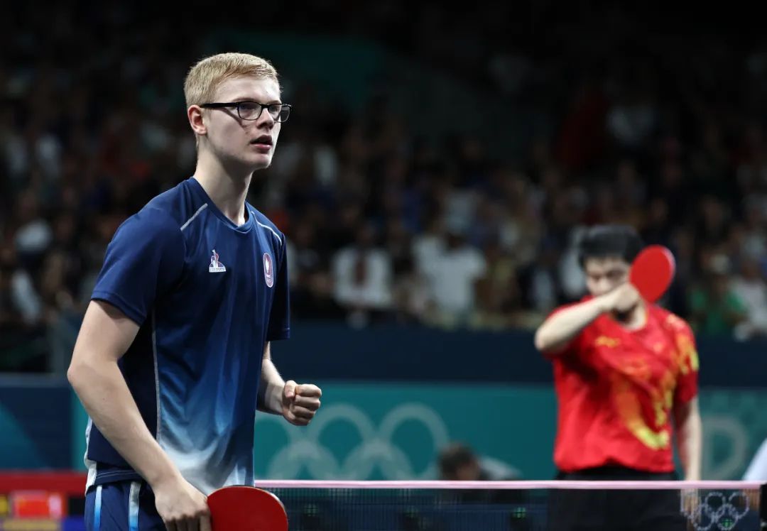 斯的泥土芬 斯的泥土芬