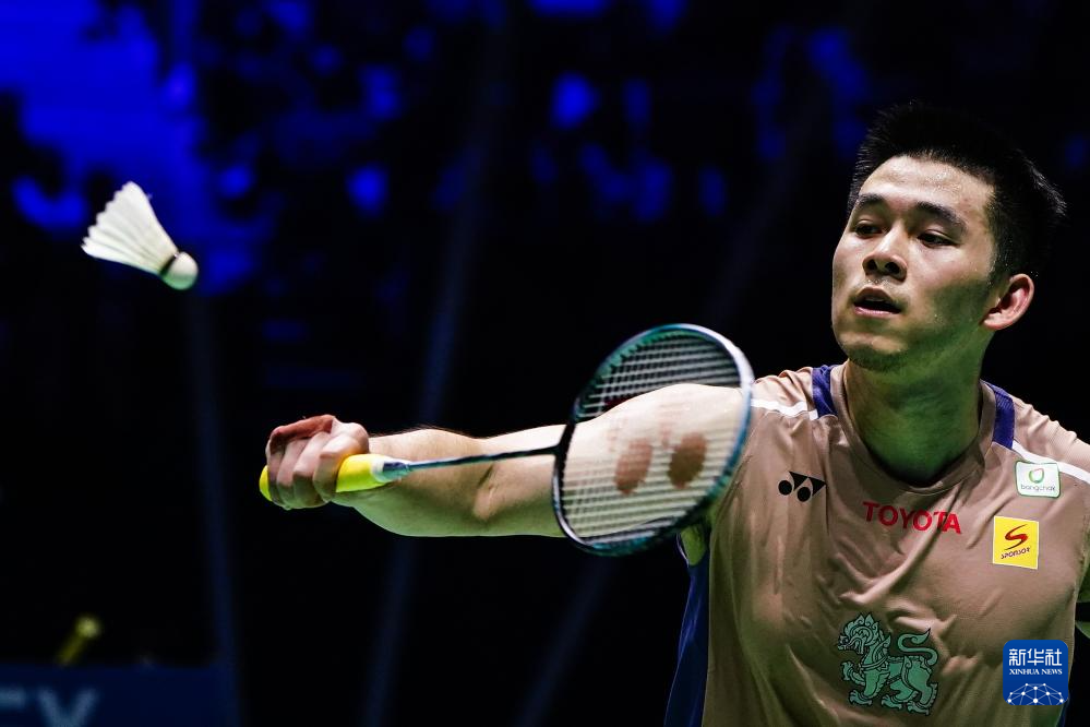 的半决赛中 的半决赛中